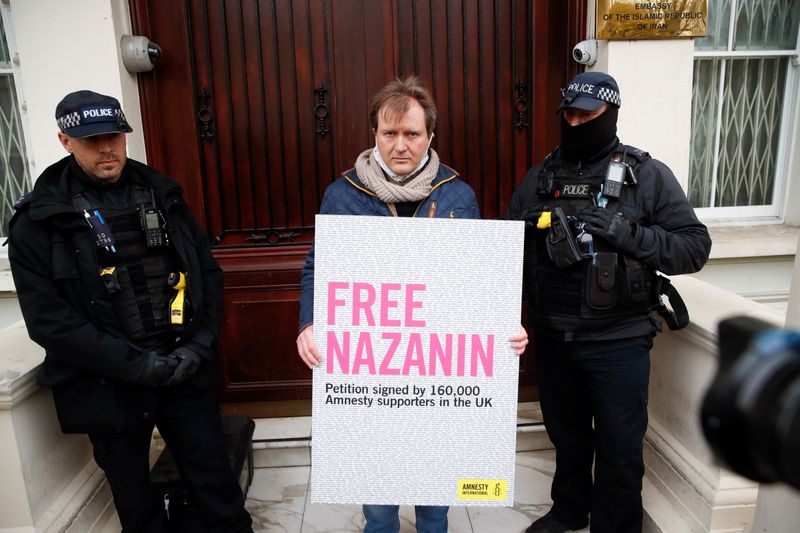 &copy; Reuters. Richard Ratcliffe protests outside Iranian Embassy in London