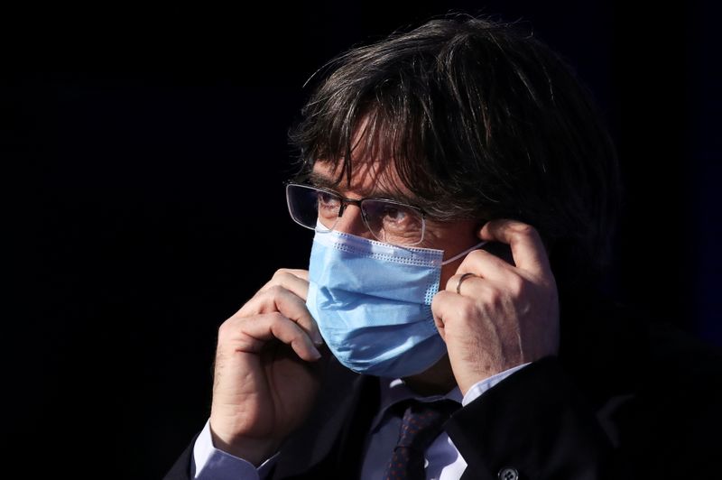 &copy; Reuters. L&apos;ex capo del governo della Catalogna Carles Puigdemont a Bruxelles