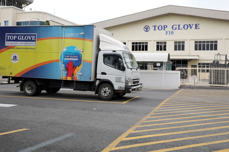&copy; Reuters. General view of a Top Glove factory in Klang