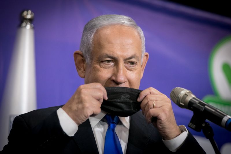 &copy; Reuters. Israeli Prime Minister Netanyahu speaks to the media in Tel Aviv