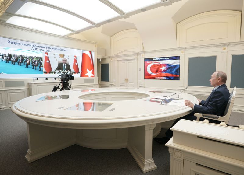&copy; Reuters. بوتين: محطة أكويو للطاقة النووية في تركيا ستبدأ العمل في 2023