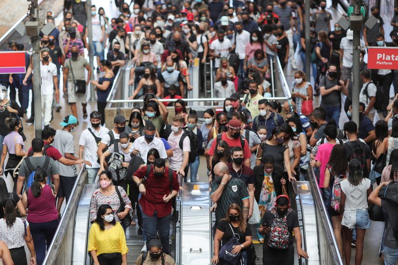 &copy; Reuters. Outbreak of the coronavirus disease (COVID-19) in Sao Paulo