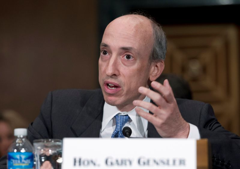 © Reuters. FILE PHOTO: Commodity Futures Trading Commission Chair Gensler testifies at Senate Banking, Housing and Urban Affairs Committee hearing on Capitol Hill