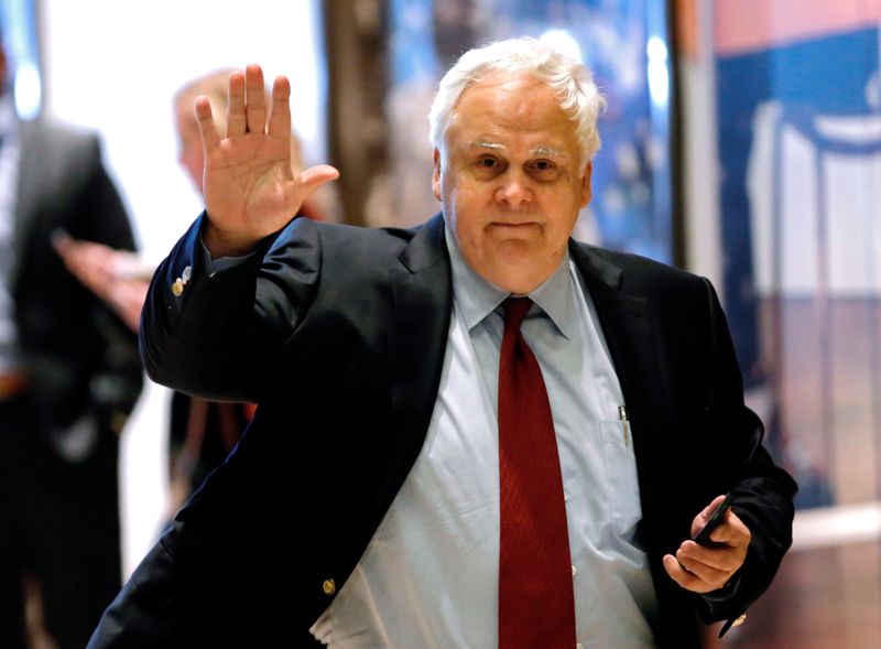 &copy; Reuters. President, Founder and CEO of Fedex Frederick Smith arrives to meet with U.S. President-elect Donald Trump at Trump Tower in New York City