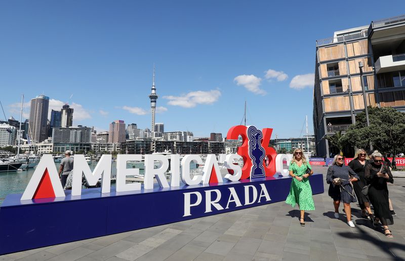 Team New Zealand hit high gear to level America's Cup at 3-3 By Reuters thumbnail