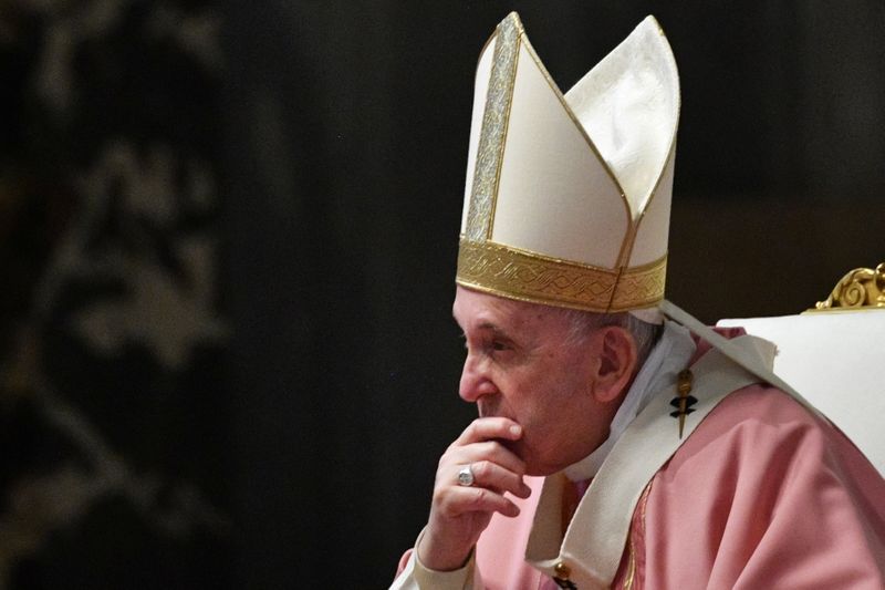 &copy; Reuters. البابا: الذكرى العاشرة للحرب الأهلية السورية يجب أن تحفز جهود السلام