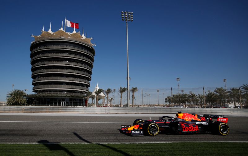 © Reuters. فرستابن الأسرع مع انتهاء اختبارات ما قبل الموسم في البحرين
