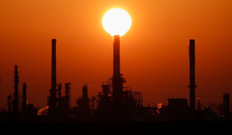 &copy; Reuters. Views of Total Grandpuits oil refinery