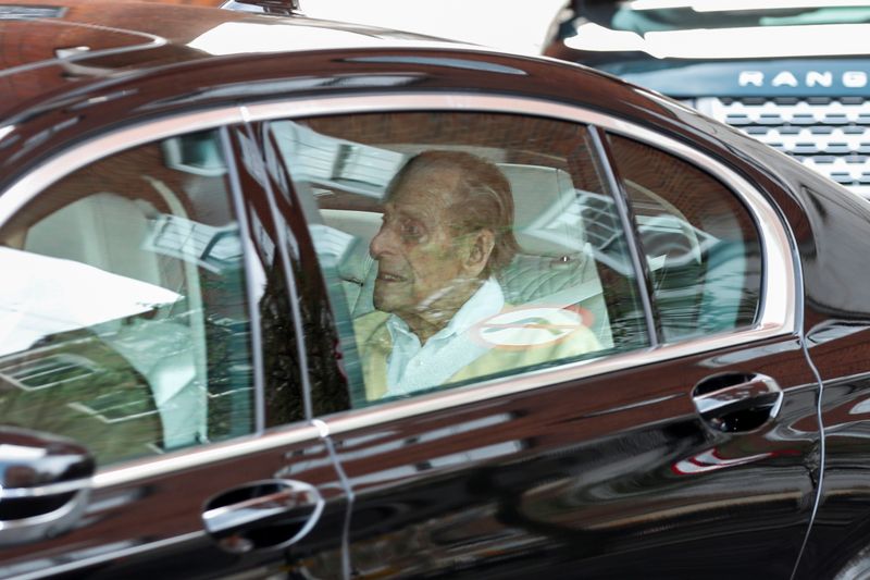 &copy; Reuters. Britain&apos;s Prince Philip leaves King Edward VII&apos;s Hospital