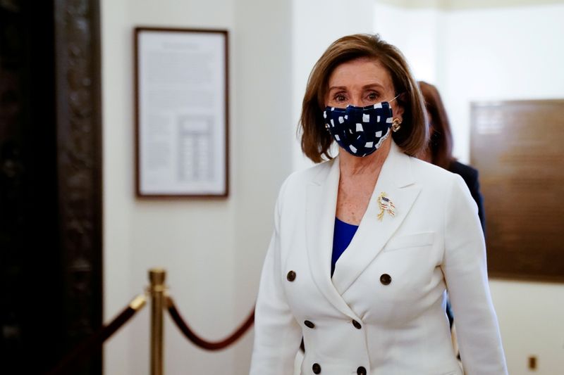 &copy; Reuters. FILE PHOTO: Speaker of the House Pelosi arrives to the U.S. Capitol the morning of the final House vote on President Biden&apos;s coronavirus (COVID-19) relief bill in Washington