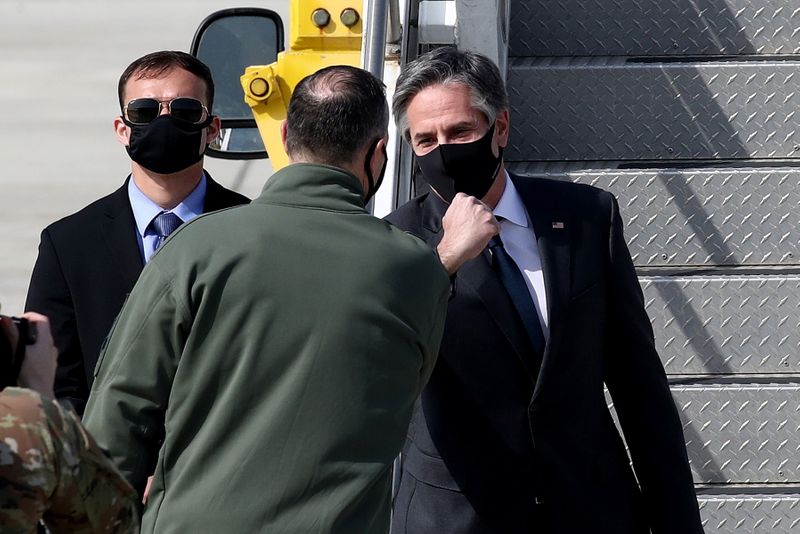 © Reuters. U.S. Secretary of State Antony Blinken arrives at Osan Air Base in Pyeongtaek