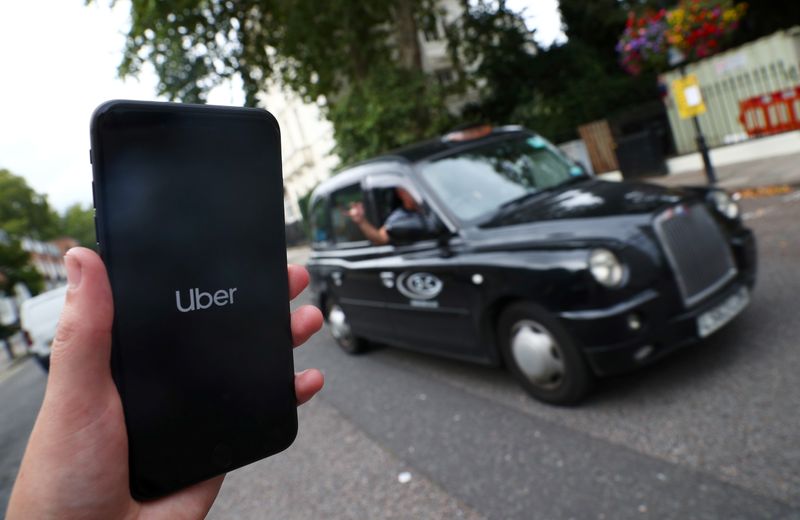&copy; Reuters. The Uber application is seen on a mobile phone in London