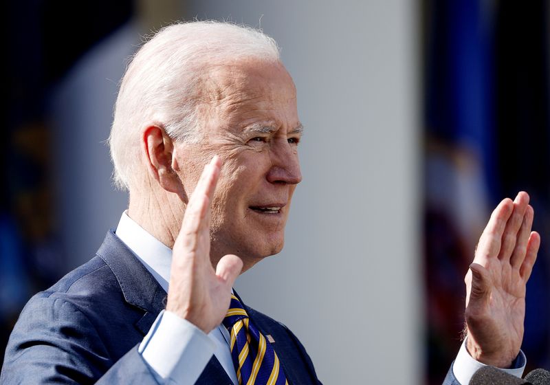 &copy; Reuters. FILE PHOTO: U.S. President Biden hosts celebration of American Rescue Plan at the White House in Washington