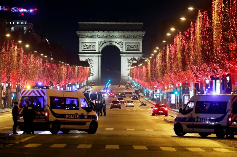 &copy; Reuters. 仏、パリなどでコロナ制限措置強化へ　感染拡大第3波入りで