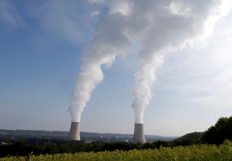 © Reuters. Usina nuclear localizada entre as cidades de Agen e Toulouse, na França