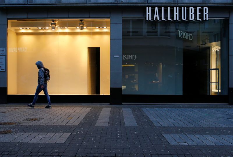 © Reuters. Closed shop is seen in Cologne