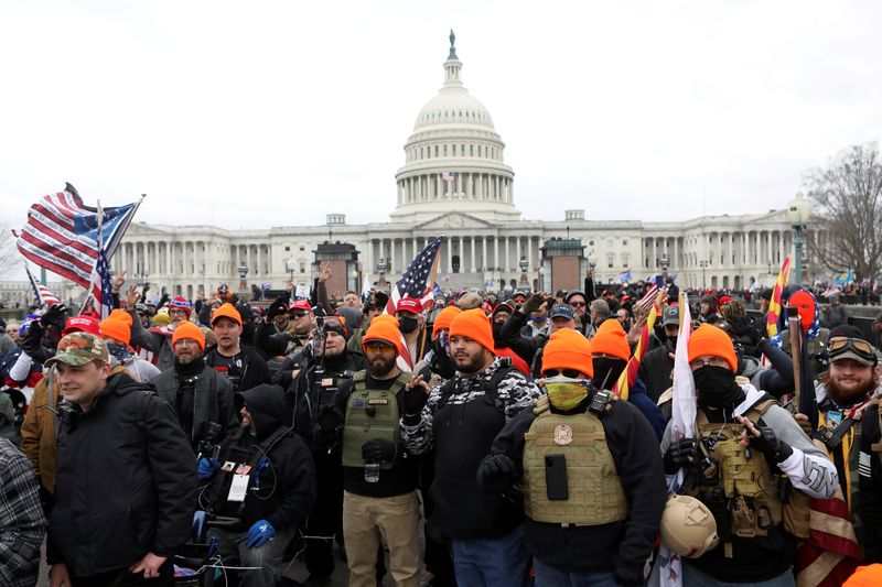 &copy; Reuters. FILE PHOTO: Supporters of U.S. President Donald Trump gather in Washington