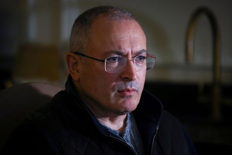 Russian police search media outlet, group linked to Kremlin critic Khodorkovsky