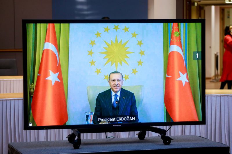 © Reuters. أردوغان وزعماء الاتحاد الأوروبي يبحثون التوتر في شرق المتوسط