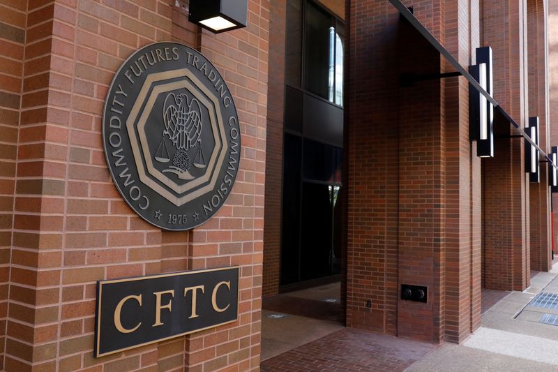 © Reuters. Signage is seen outside of CFTC in Washington, D.C.