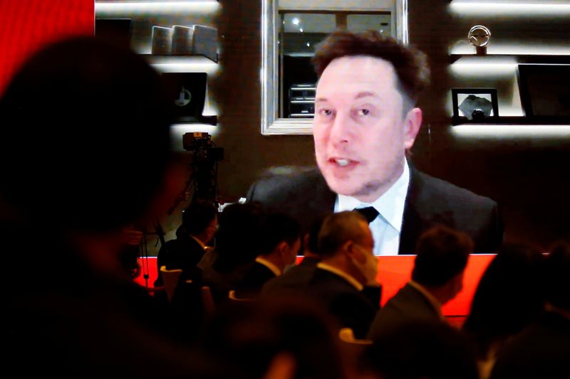 © Reuters. Tesla Inc CEO Elon Musk attends the China Development Forum held in Beijing