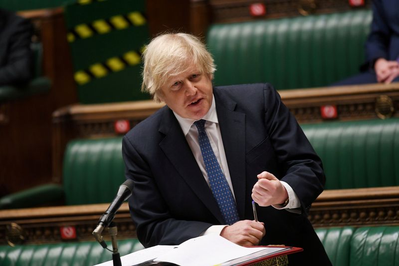 © Reuters. FILE PHOTO: British Prime Minister Boris Johnson speaks in the lower house of parliament