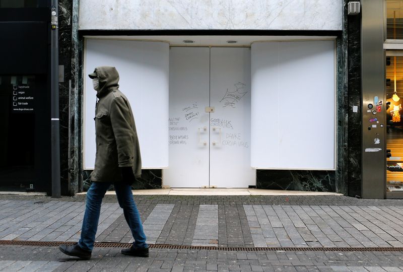 &copy; Reuters. Closed shop is seen in Cologne