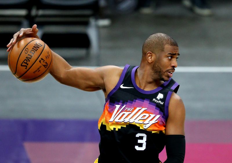 &copy; Reuters. NBA: Los Angeles Lakers at Phoenix Suns