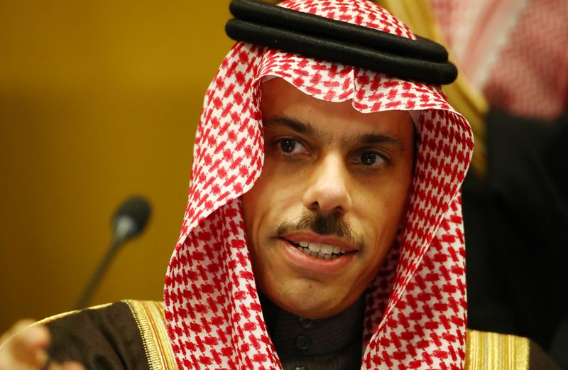 &copy; Reuters. وزير الخارجية: السعودية تطرح مبادرة جديدة لإنهاء حرب اليمن