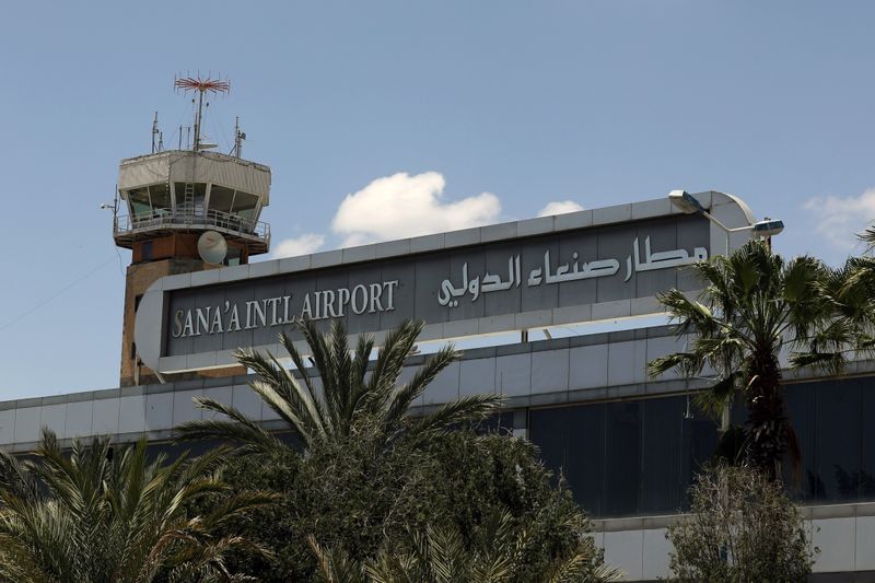 &copy; Reuters. A view shows the tower of Sanaa airport in Sanaa