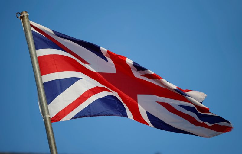 &copy; Reuters. La bandiera britannica a Larne