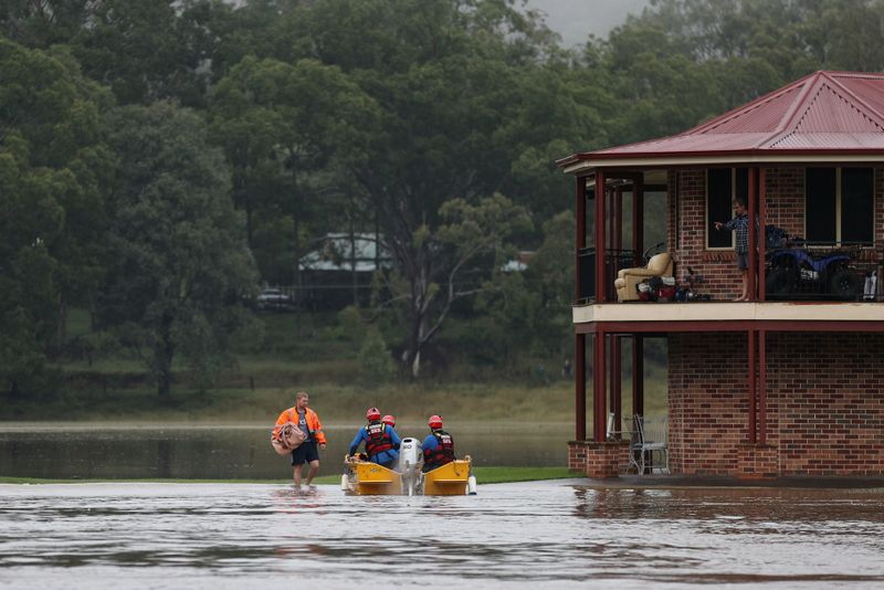 © Reuters. Widespread flooding in New South Wales