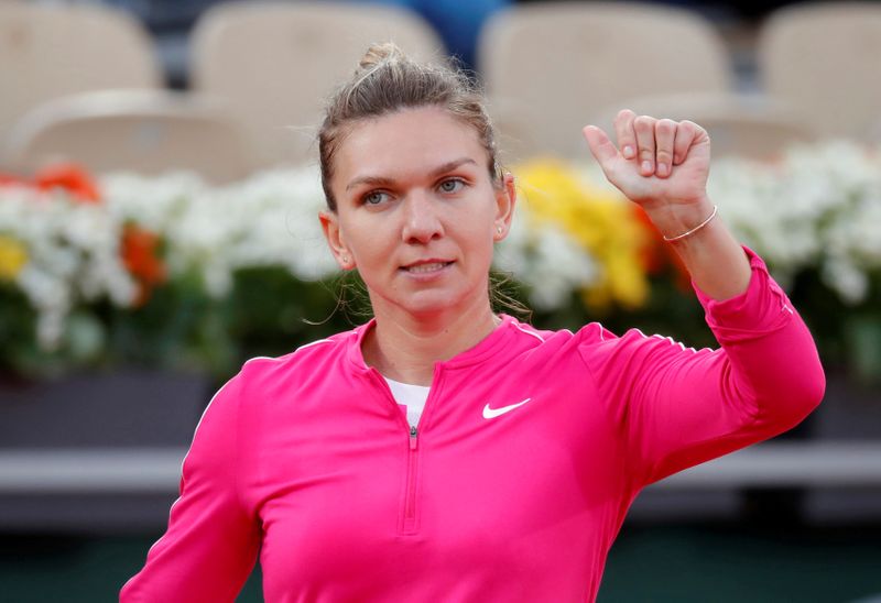 © Reuters. FILE PHOTO: French Open