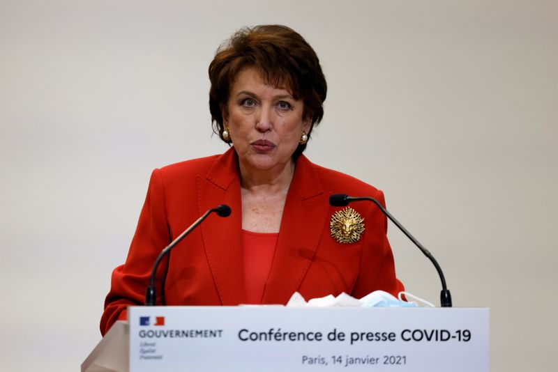 &copy; Reuters. CORONAVIRUS: ROSELYNE BACHELOT HOSPITALISÉE, RAPPORTE L&apos;AFP