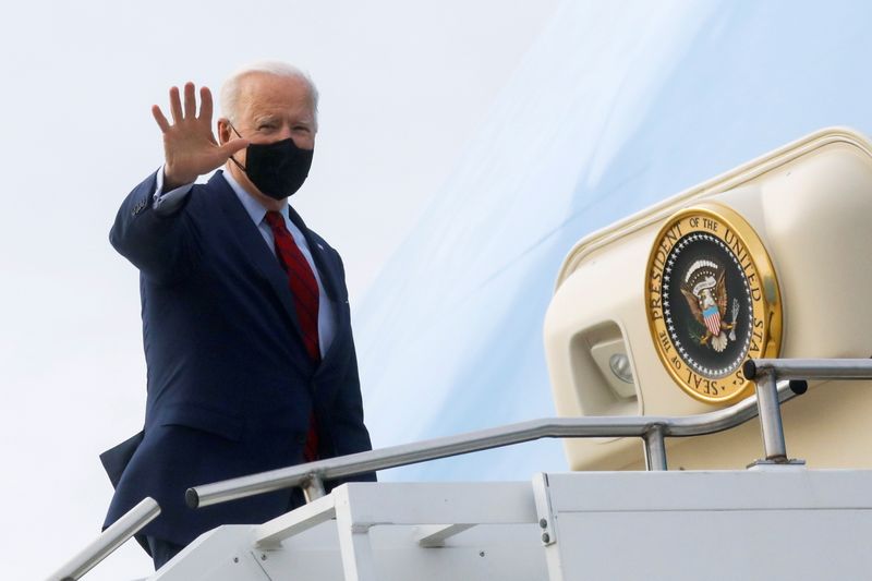 &copy; Reuters. U.S. President Joe Biden departs John Glenn Columbus International Airport in Columbus