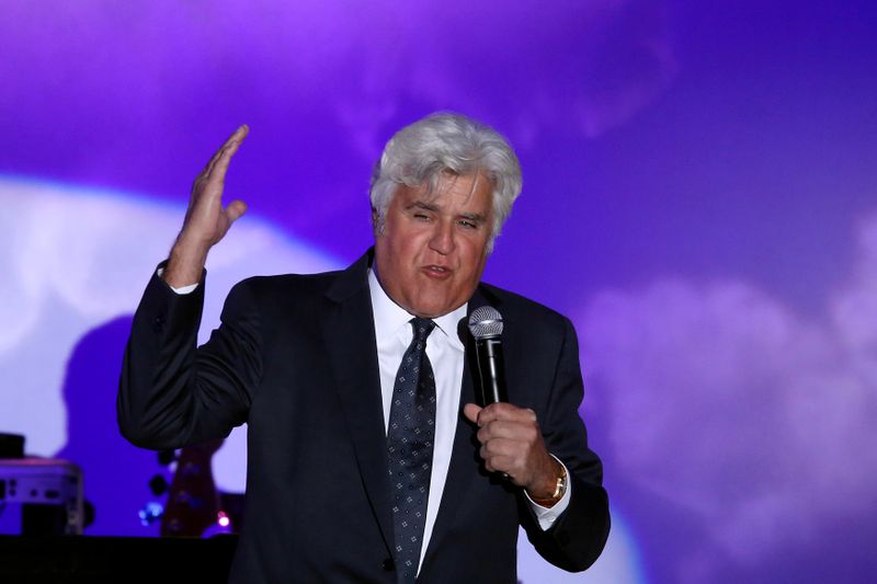 &copy; Reuters. FILE PHOTO: Comedian Jay Leno speaks at the Carousel of Hope Ball in Beverly Hills, California