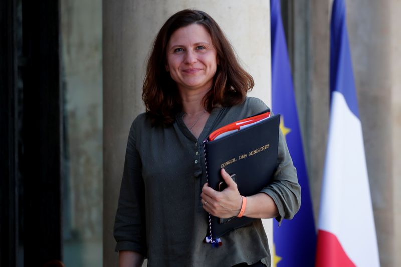 &copy; Reuters. Weekly cabinet meeting in Paris