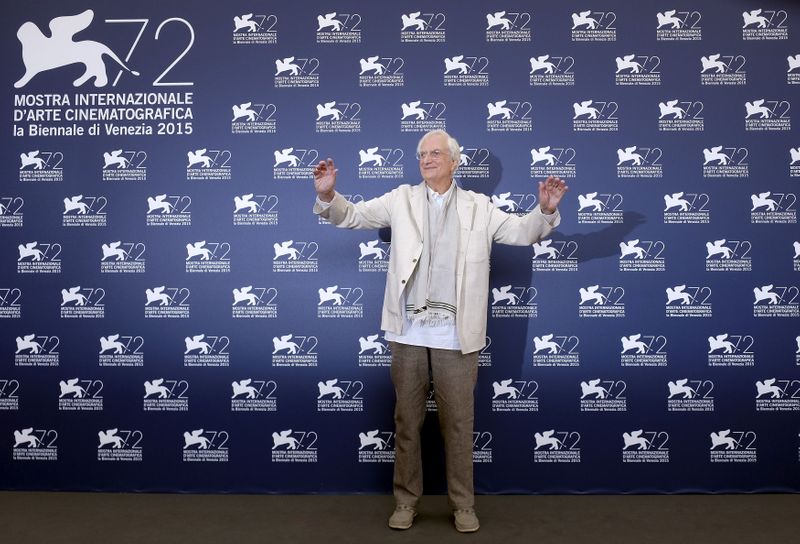 &copy; Reuters. FILE PHOTO: Director Tavernier attends a photocall for Golden Lion For Lifetime Achievement 2015 during the 72nd Venice Film Festiva