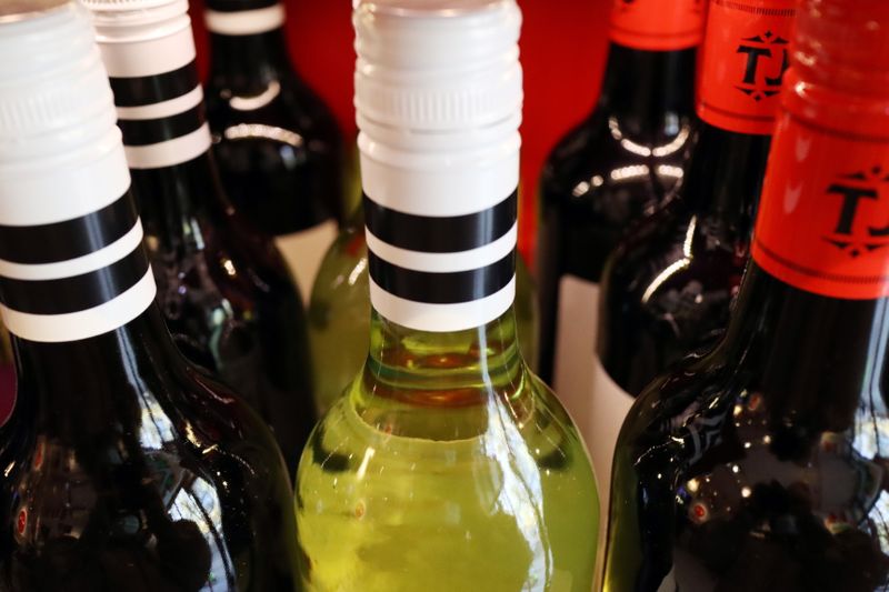&copy; Reuters. Bottles of Australian wine are seen at a store selling imported wine in Beijing