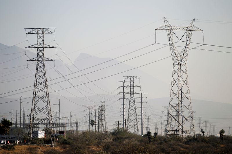 &copy; Reuters. Linhas de transmissão de energia