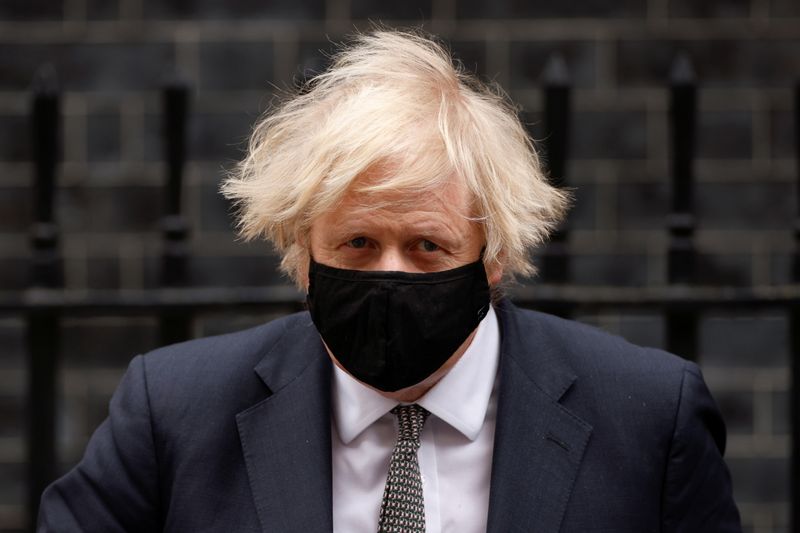 &copy; Reuters. Britain&apos;s PM Johnson leaves Downing Street in London