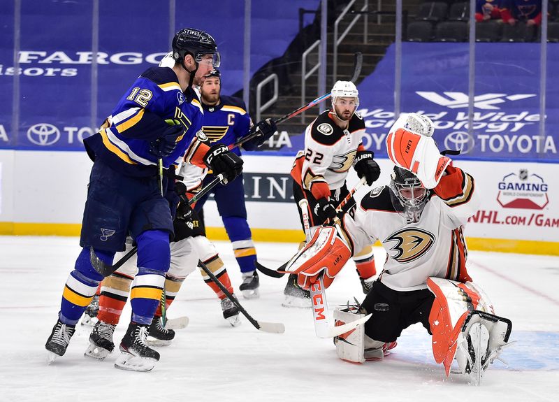 &copy; Reuters. NHL: Anaheim Ducks at St. Louis Blues