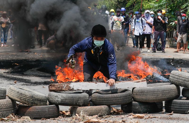 &copy; Reuters. Protest against the military coup, in Yangon