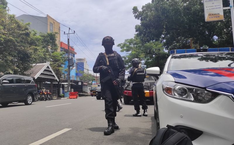 &copy; Reuters. الشرطة الإندونيسية: مقتل شخص في انفجار الكنيسة ويشتبه بأنه المنفذ