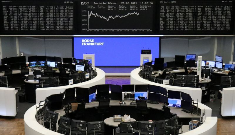 © Reuters. The German share price index DAX graph is pictured at the stock exchange in Frankfurt