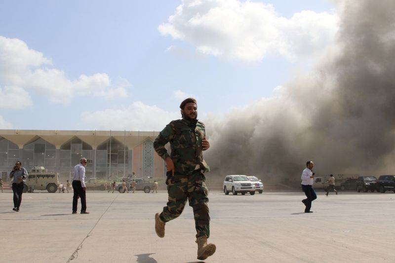 &copy; Reuters. حصري-دبلوماسيان: فريق للأمم المتحدة يجد أن الحوثيين شنوا هجوما قتل 22 بمطار عدن