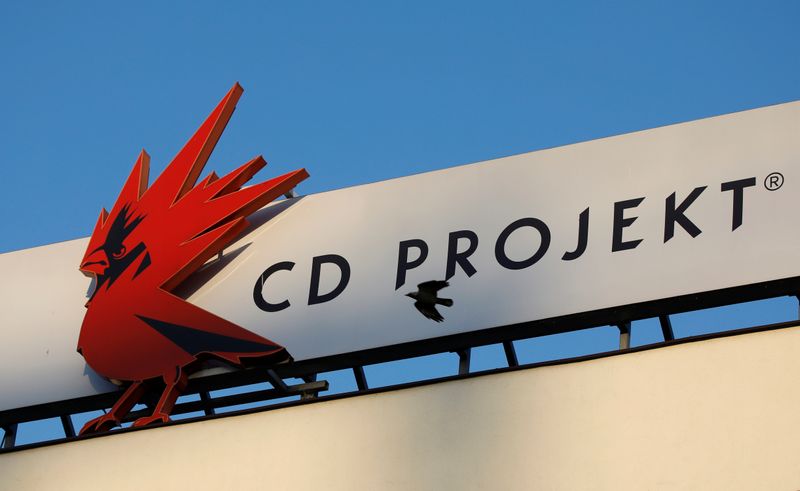 © Reuters. A bird flies in front of the Cd Projekt logo at its headquarters in Warsaw