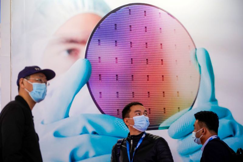 &copy; Reuters. FILE PHOTO: Semicon China trade fair for semiconductor technology, in Shanghai