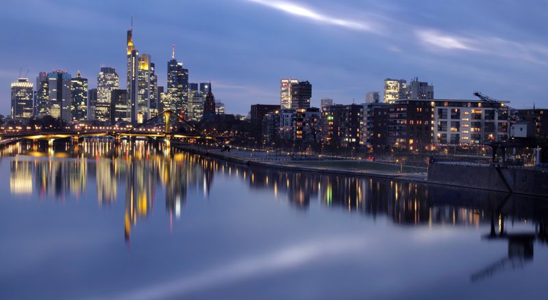 &copy; Reuters. FILE PHOTO: The Frankfurt, Germany, skyline during a lockdown amid the pandemic