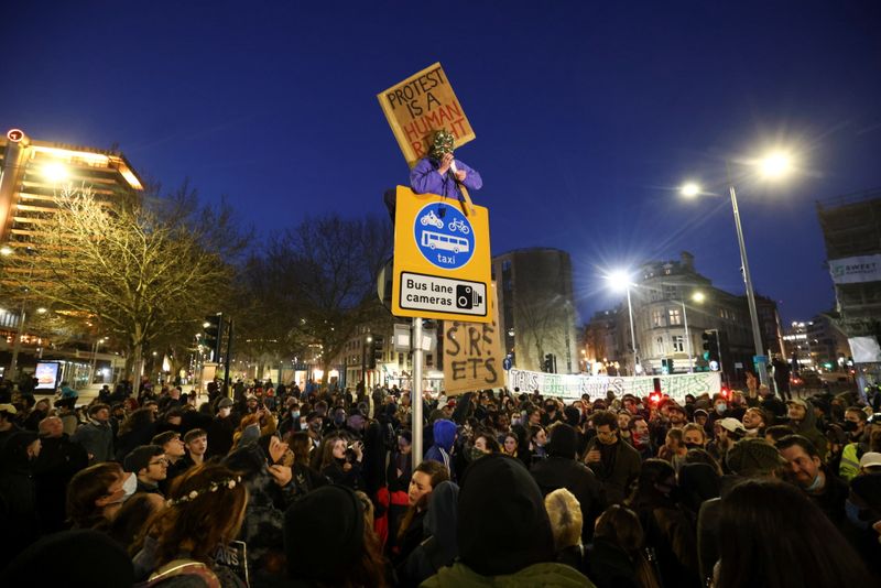 © Reuters. Protest in Bristol